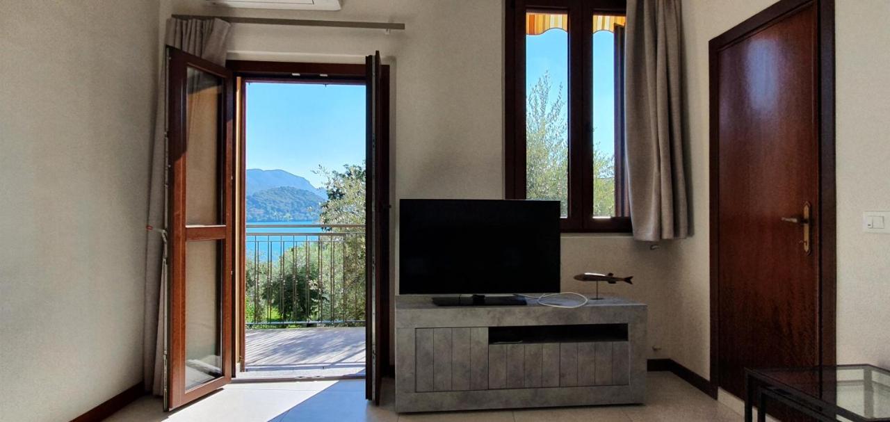 La Dimora Dei Pescatori Monteisola Apartment Monte Isola Exterior foto